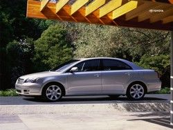 Toyota Avensis 1.8 (2003) ����
